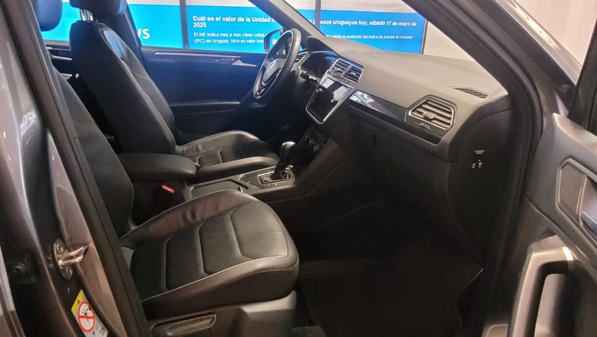 Volkswagen Tiguan - Imagen 8