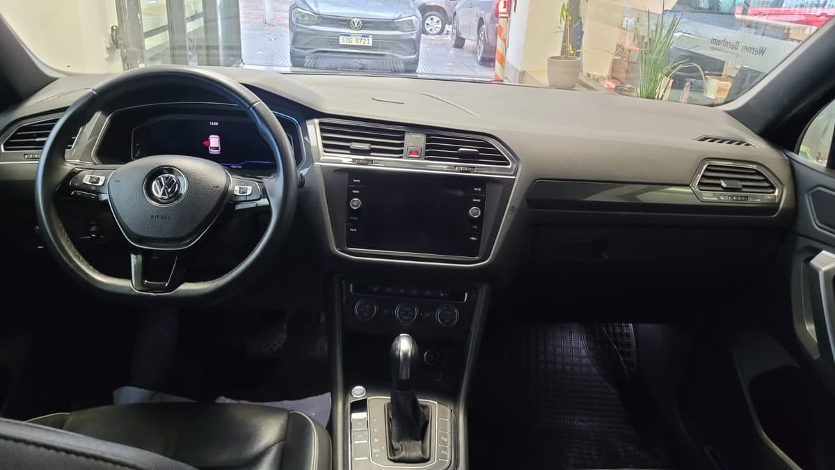 Volkswagen Tiguan - Imagen 12