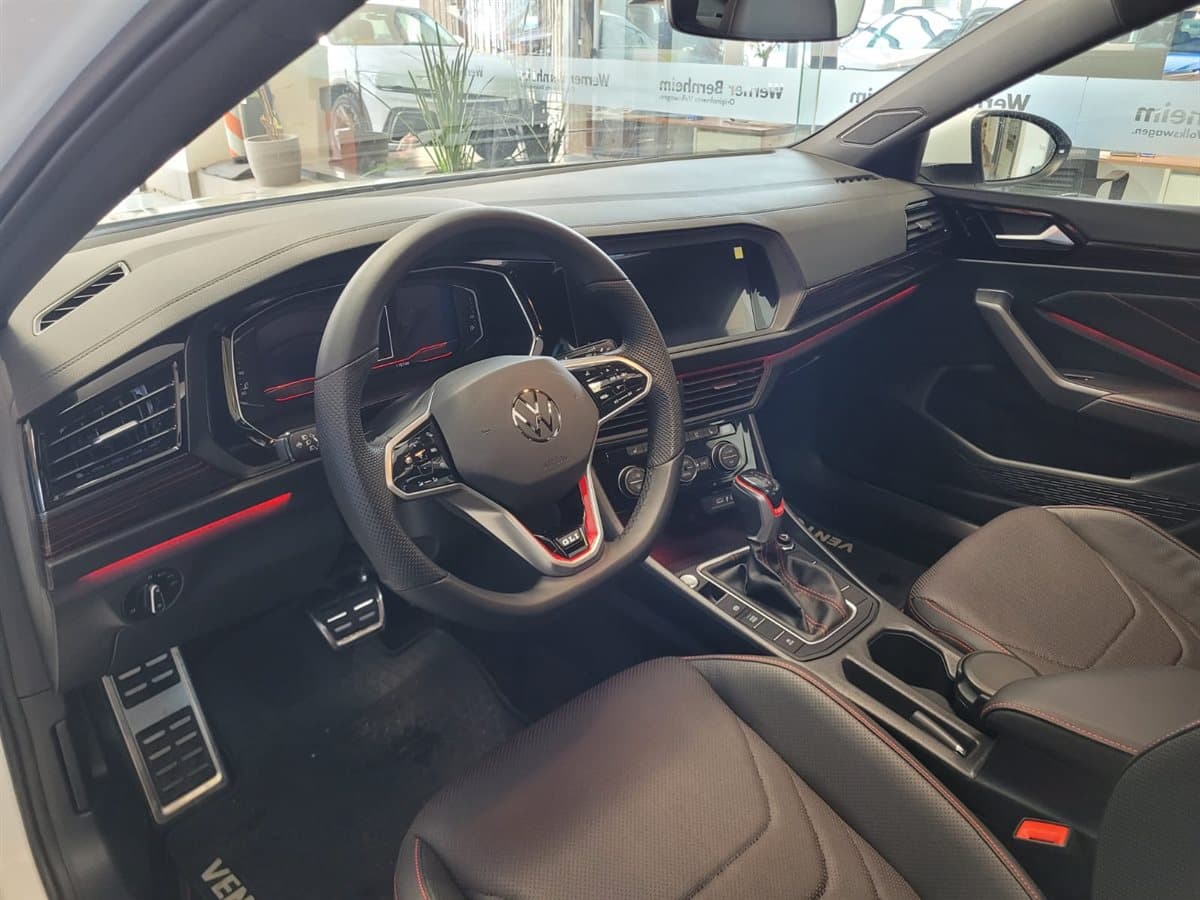 Volkswagen Vento - Imagen 14