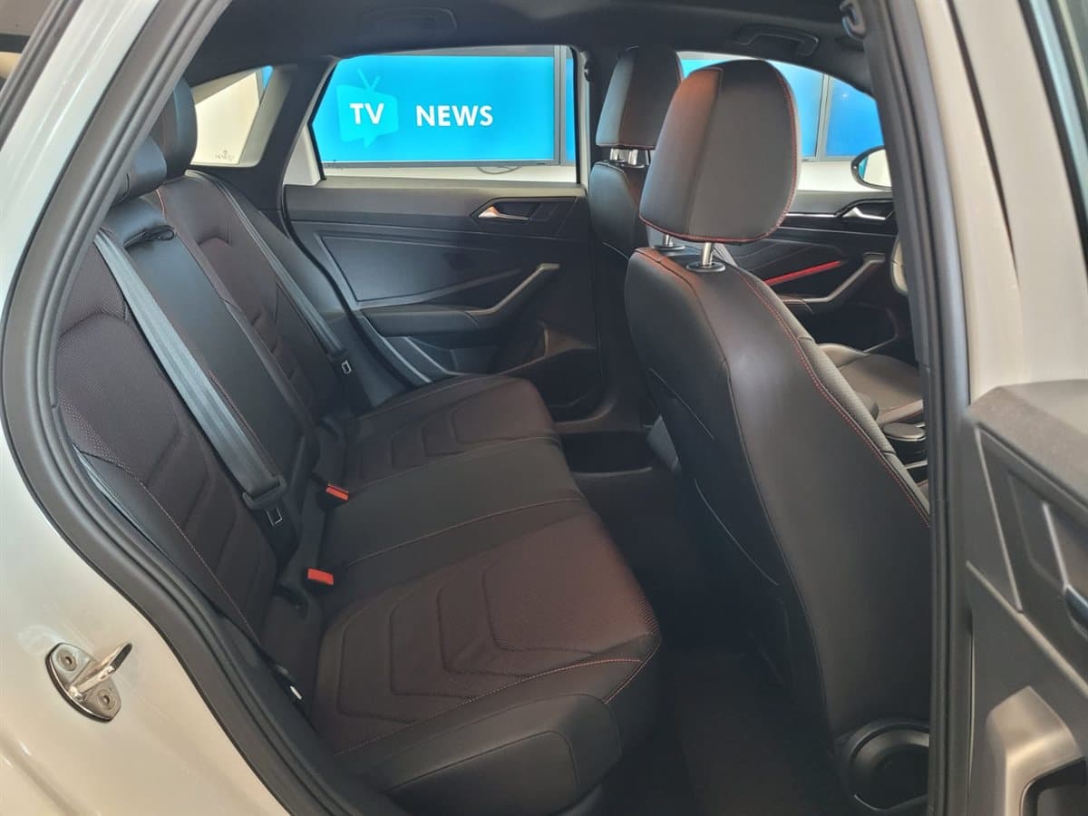 Volkswagen Vento - Imagen 18