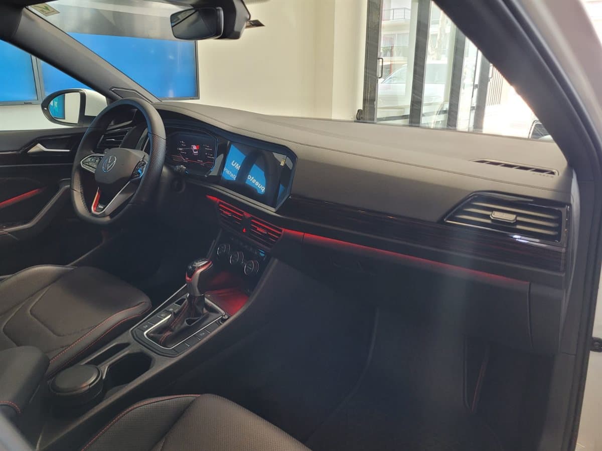 Volkswagen Vento - Imagen 10