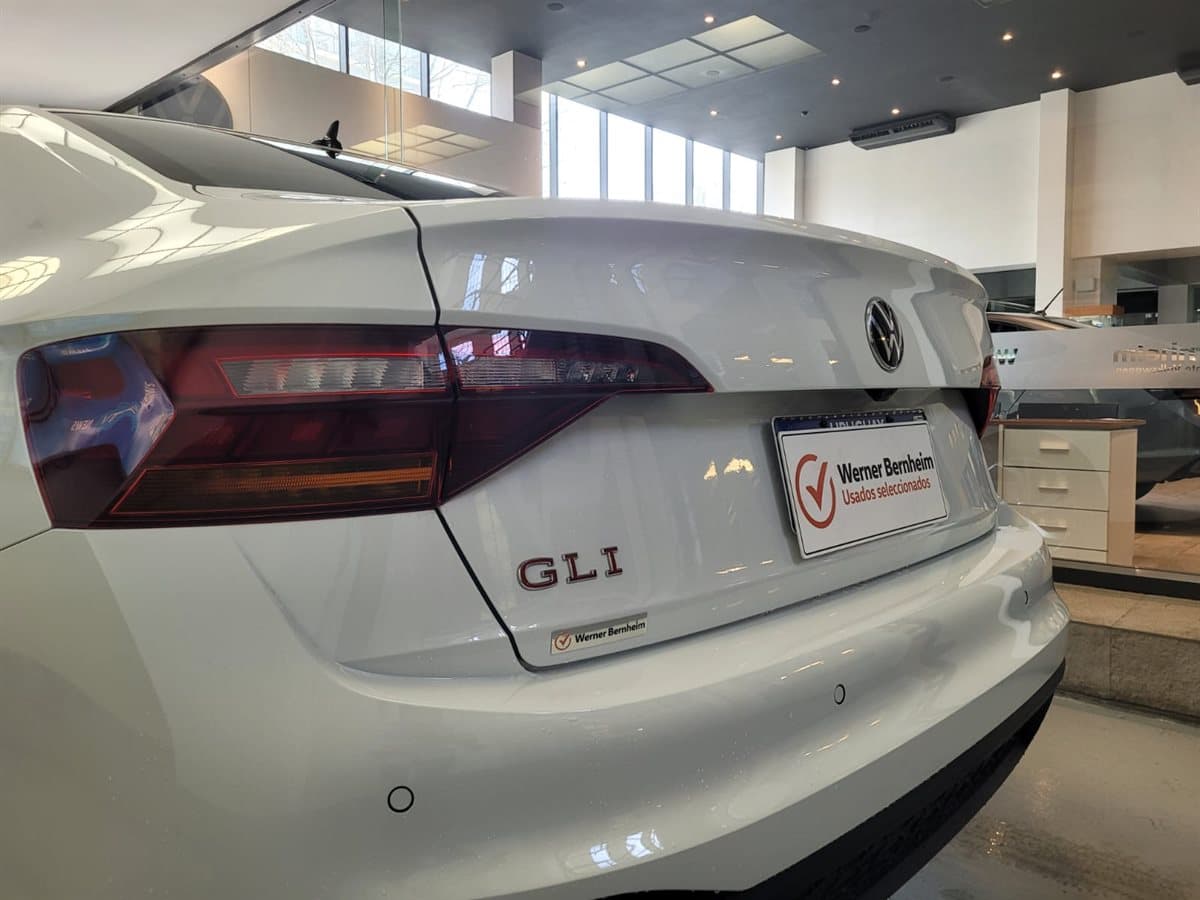 Volkswagen Vento - Imagen 4