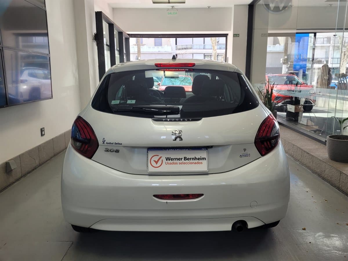 Peugeot 208 - Imagen 3