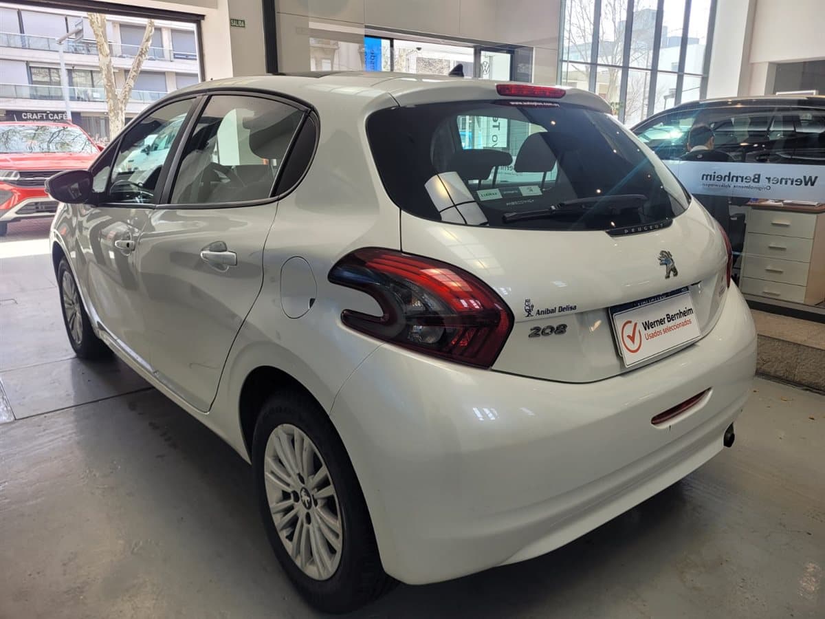 Peugeot 208 - Imagen 4