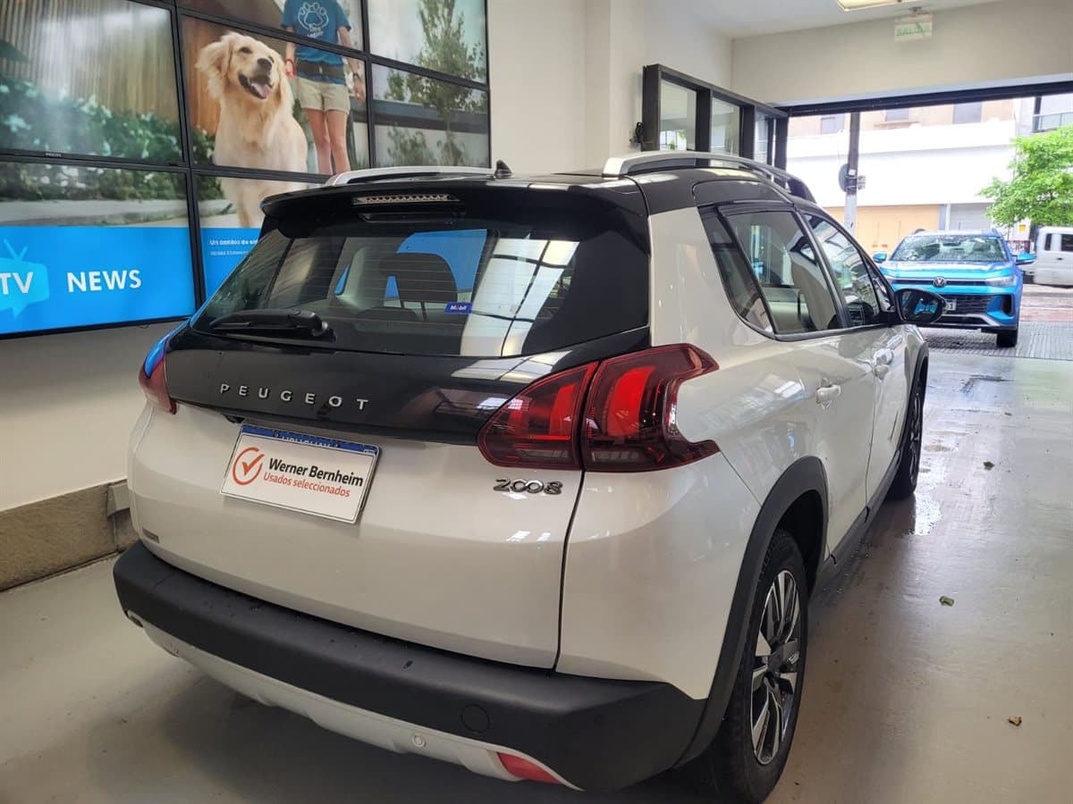 Peugeot 2008 - Imagen 6