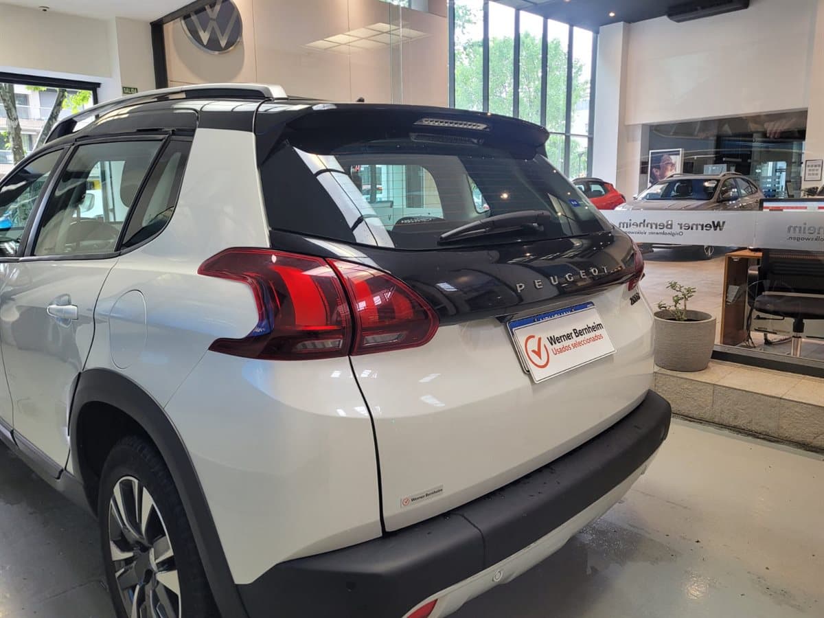 Peugeot 2008 - Imagen 8