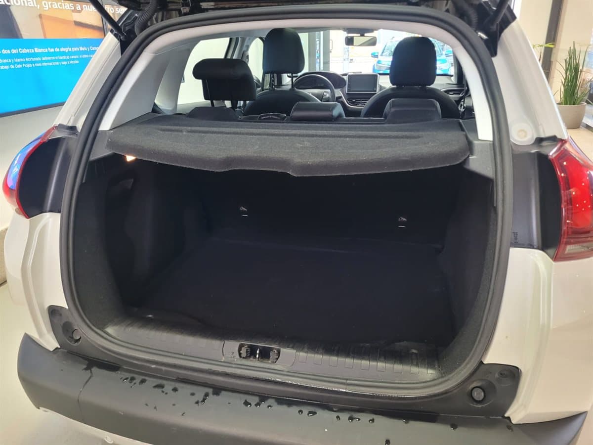 Peugeot 2008 - Imagen 21