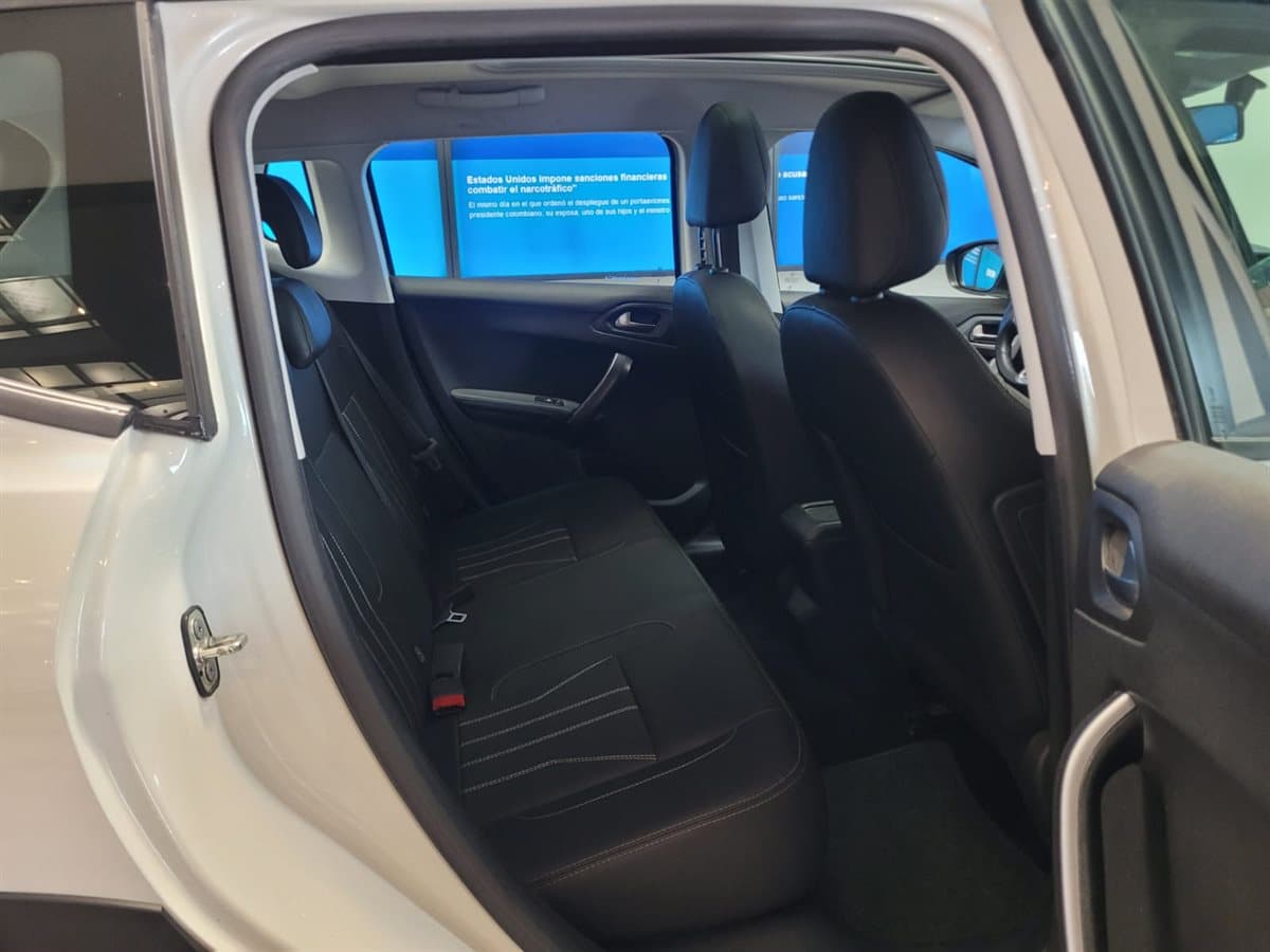 Peugeot 2008 - Imagen 20