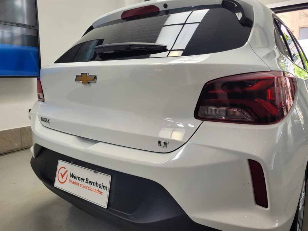 Chevrolet Onix - Imagen 5