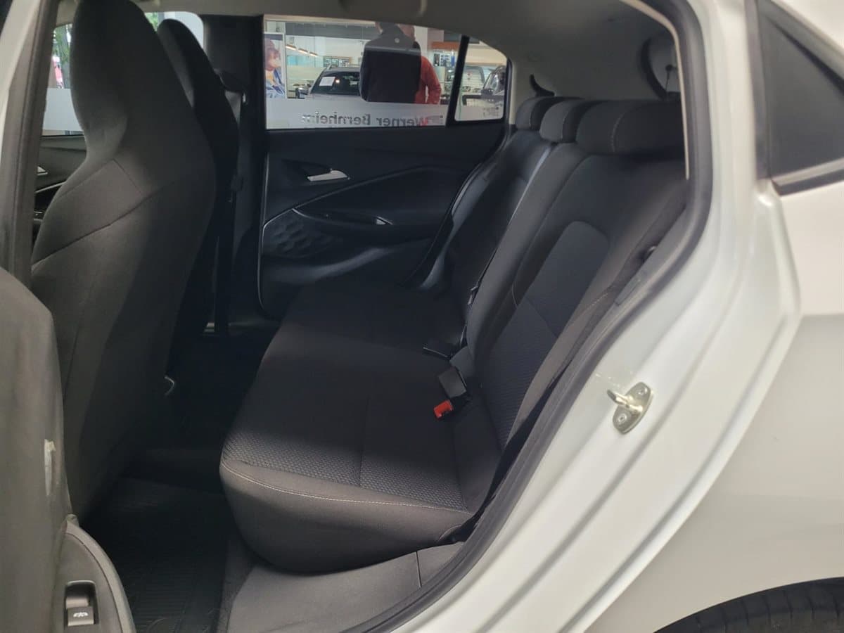 Chevrolet Onix - Imagen 10