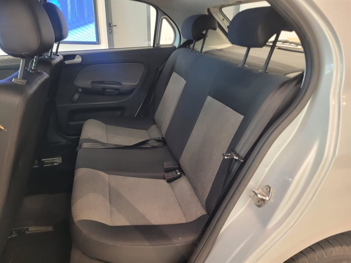 Volkswagen Gol - Imagen 17
