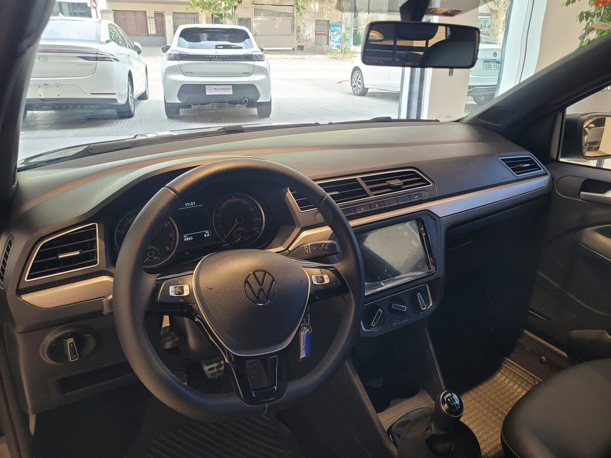 Volkswagen Saveiro - Imagen 14