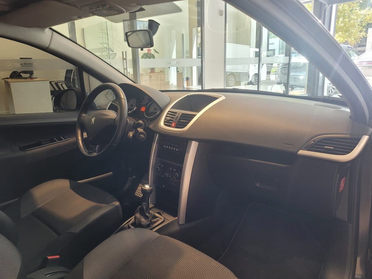 Peugeot 207 - Imagen 15