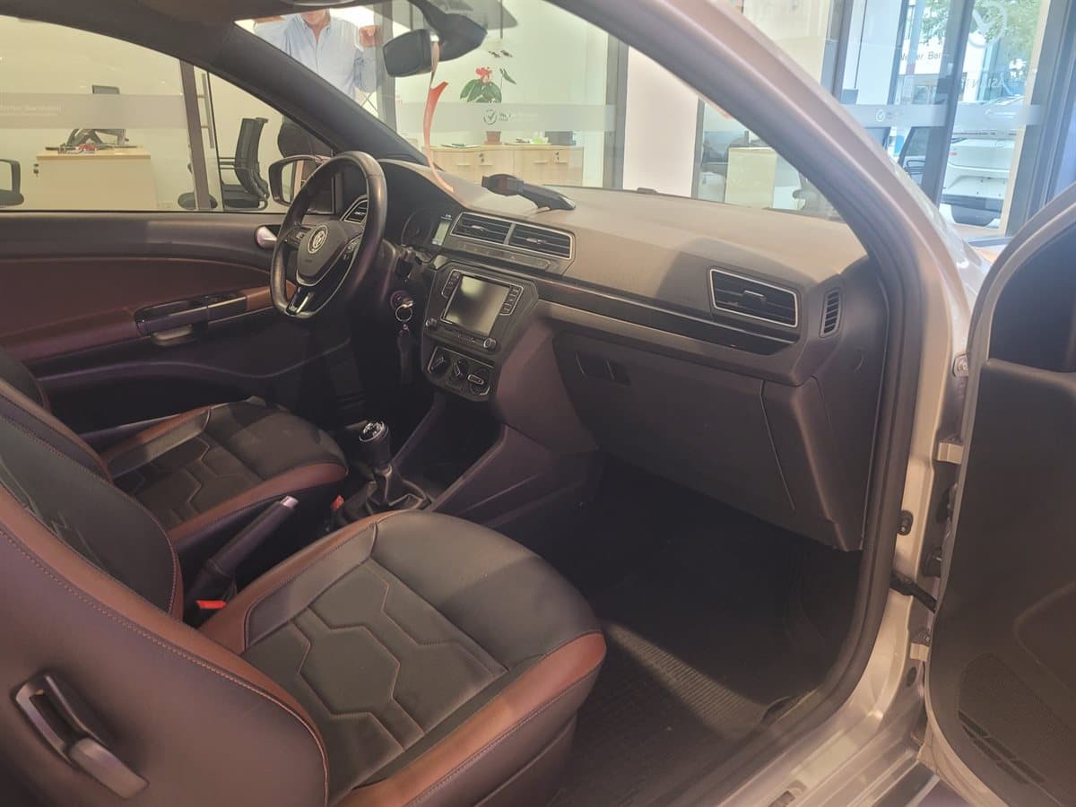 Volkswagen Saveiro - Imagen 12