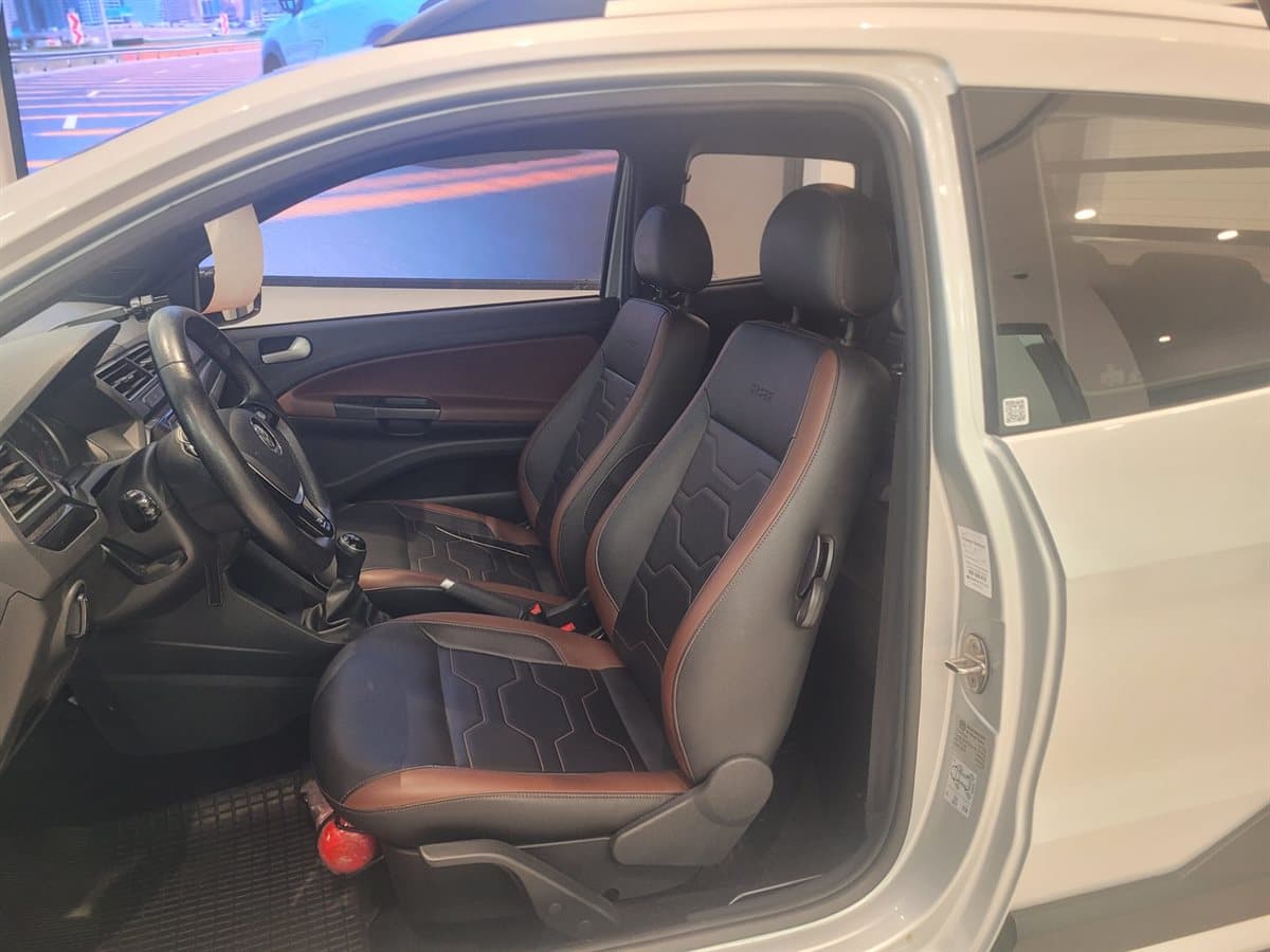 Volkswagen Saveiro - Imagen 17