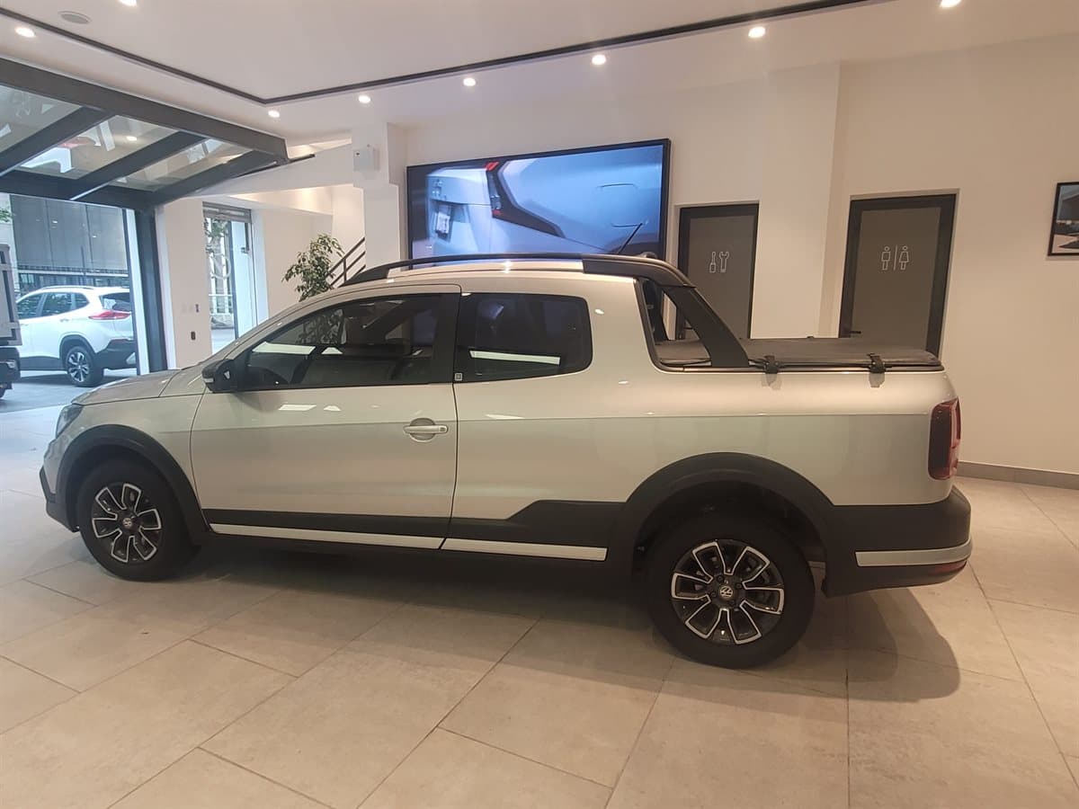 Volkswagen Saveiro - Imagen 8