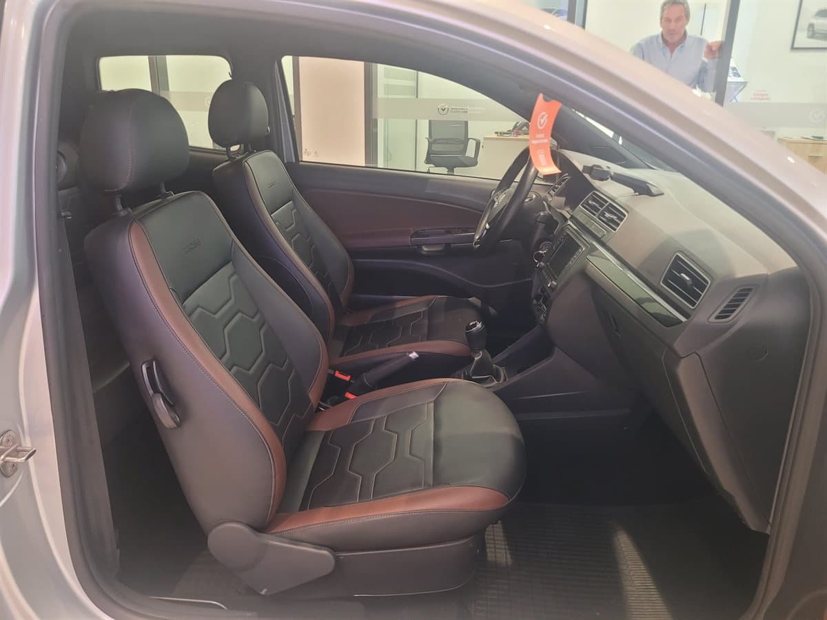 Volkswagen Saveiro - Imagen 10