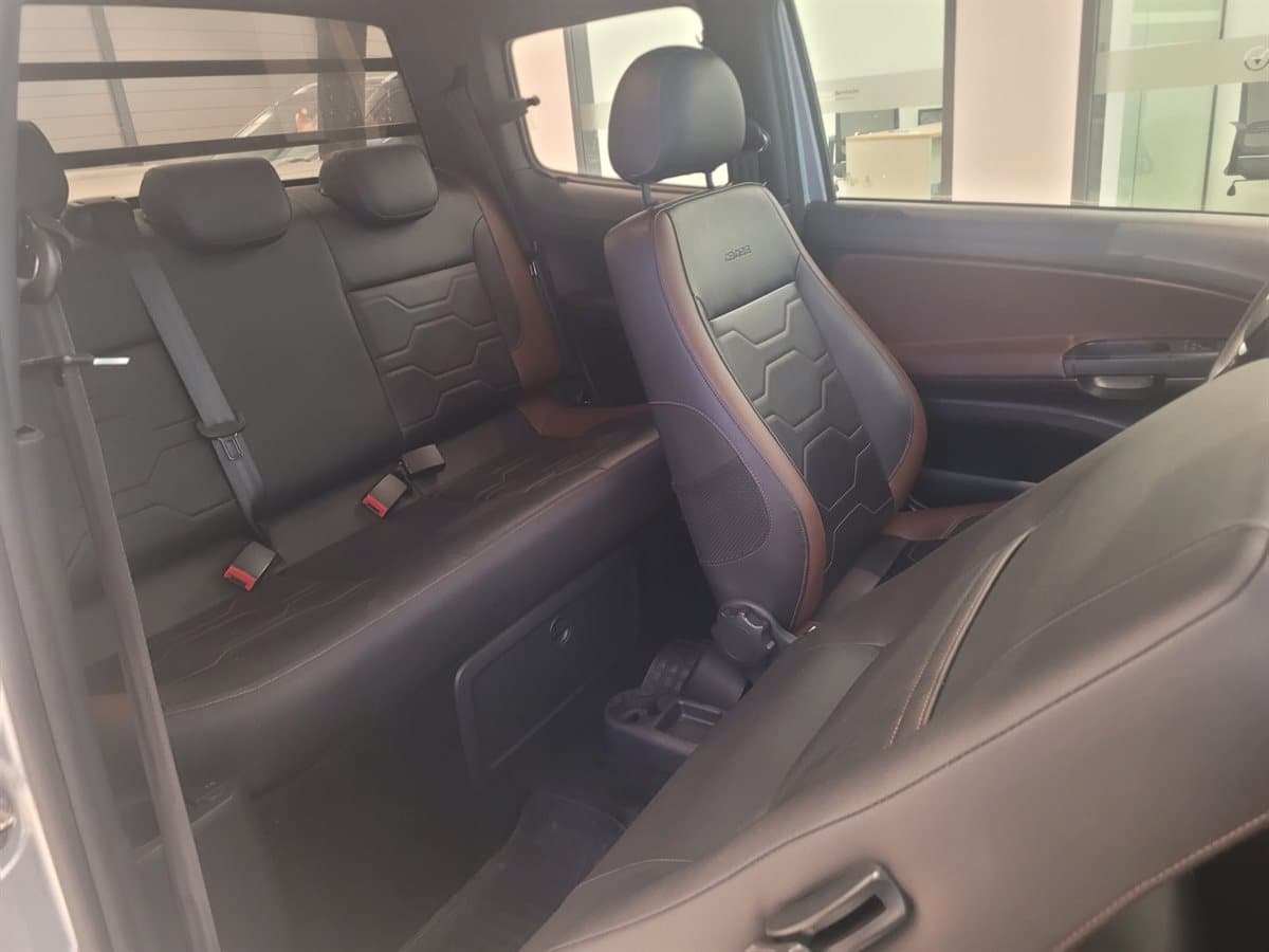 Volkswagen Saveiro - Imagen 11